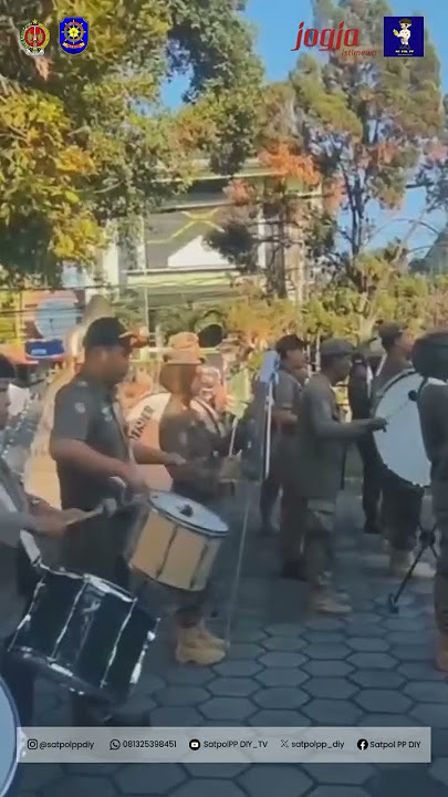 Penampilan Korps Musik Pemda DIY dalam Apel Rutin di Satpol PP DIY