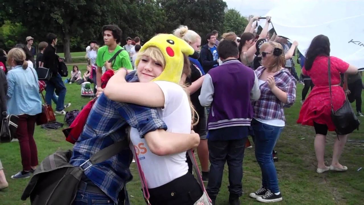 Summer in the city's Hug-A-Thon!