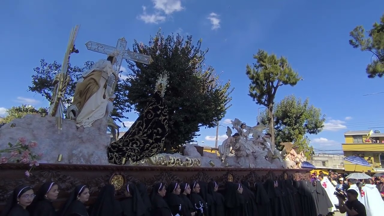 salida Velación Virgen de Soledad - Reina de la Humanidad - la recolección 