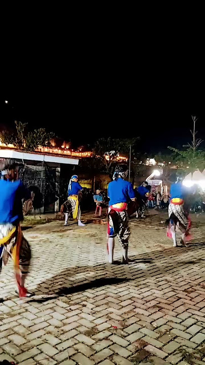 Ebeg Banyumasan Wahyu Tunas Budaya