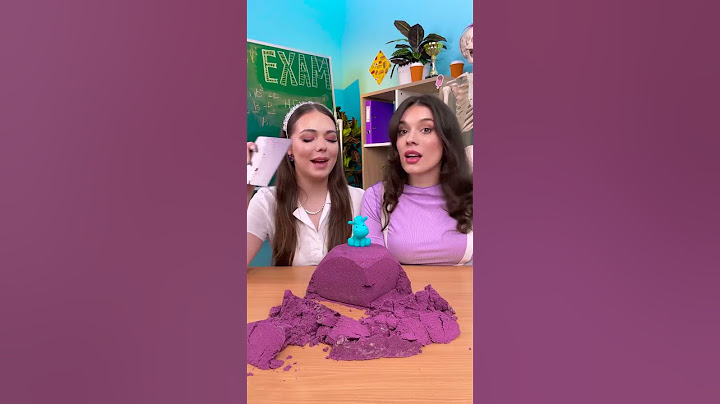 EPIC Sandcastle Battle! 🏖️ Friends vs. Sand! 🏰 Who Wins?! #sandcastles