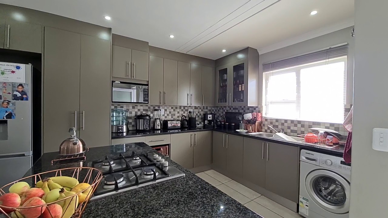 SOLD Nahoon-valley - Ultra Modern - 3Bed Unit 💙🏡SOLD