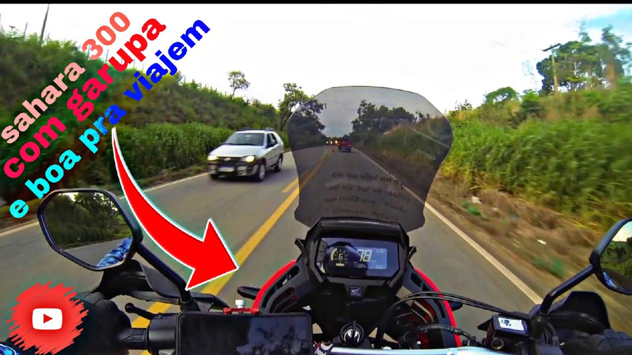 Sahara 300 ,é boa pra viajar, com garupa atende muito bem nas estradas.