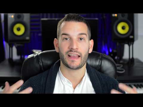 how to not strain your voice