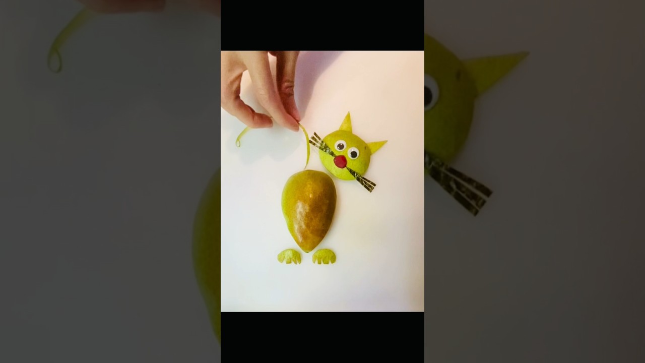 Make a simple fruit cat decoration with pear 🍐/ easy food art 