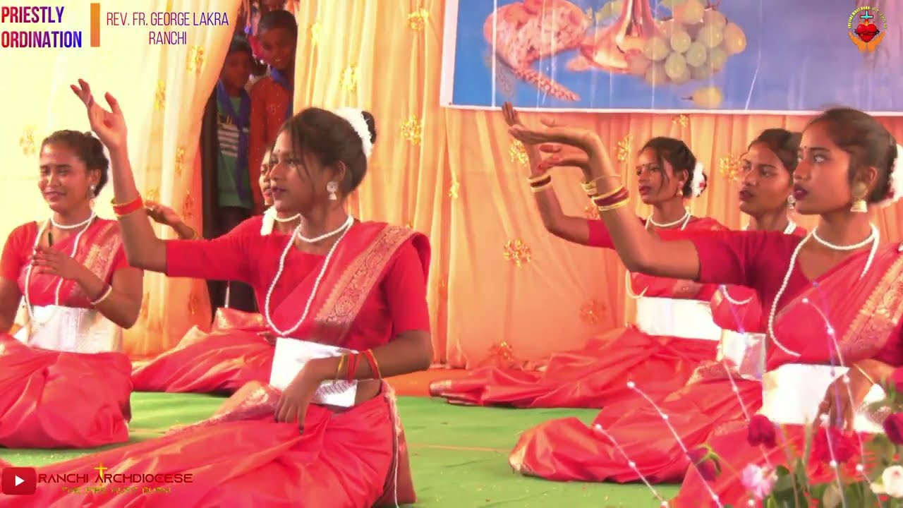 PRAYER DANCE/वंदना नाच -पावन पुरोहिताभिषेक/ PRIESTLY ORDINATION/ FR.GEORGE LAKRA, APRIL 24.KURKURIA
