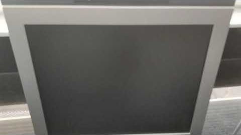 Sony SDM-N80 18" TFT Display