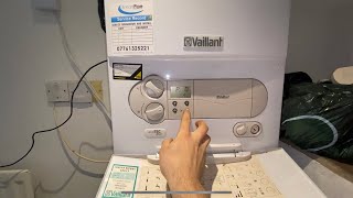 HOW TO PUT A VAILLANT ECOTEC plus 831 IN TO SERVICE MODE || Boiler Training