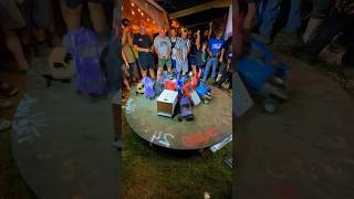 Geen mods, geen respect, toch kampioen geworden.