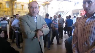 مساعد وزير الداخلية يُحاول تهريب مسدس بمحطة مصر لاختبار قواته 2