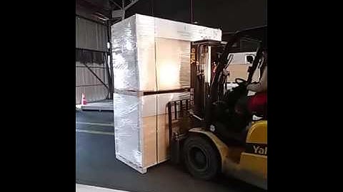 Container load with 34 doors per pallets.