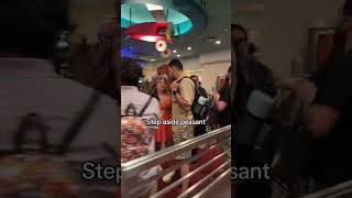 Express Line Etiquette: Don’t Be That Girl in Line! 🚫👑 screenshot 4