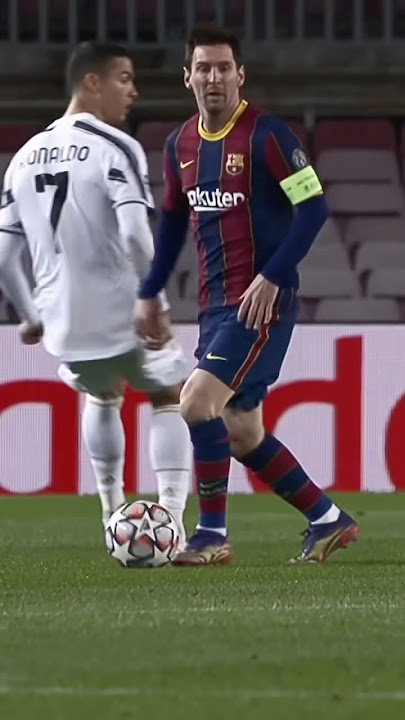 Messi vs Ronaldo 😳