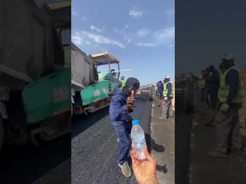 بشويش علي خلو واحد يشرحلي انشاء طريق قطران عامل