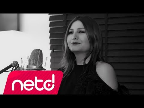 Sibel Can feat. Sinan Akçıl - Arada Sırada