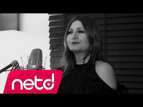 Sibel Can feat. Sinan Akçıl — Arada Sırada