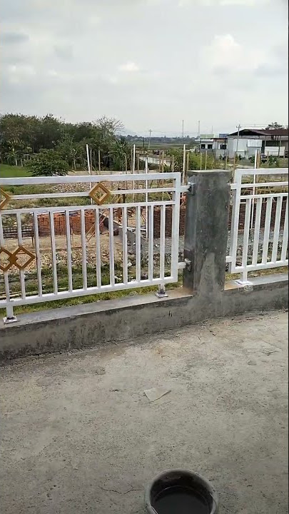 Pagar balkon minimalis