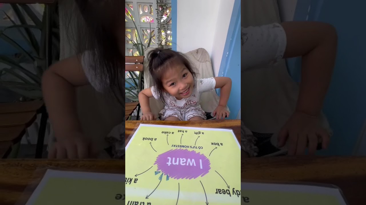 Tiếng Anh Giao Tiếp Phan Thiết: Sunny practices reading Sight Words 