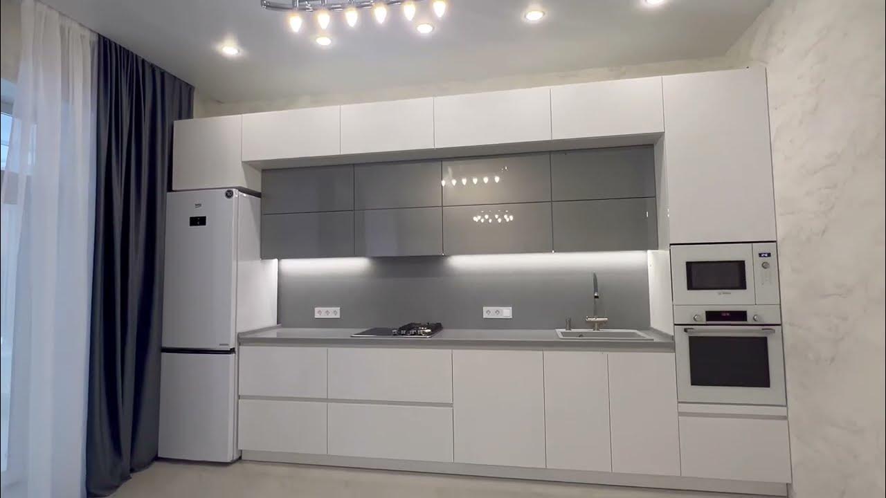 Белая кухня с профильными ручками Volpato Gola - YouTube