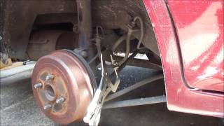 2000 Toyota Corolla Replace Rear Struts Step By Step