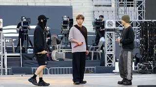 BTS WORLD TOUR 'ARIRANG' IN BUSAN - Taehyung's Antics Become the World's Focus