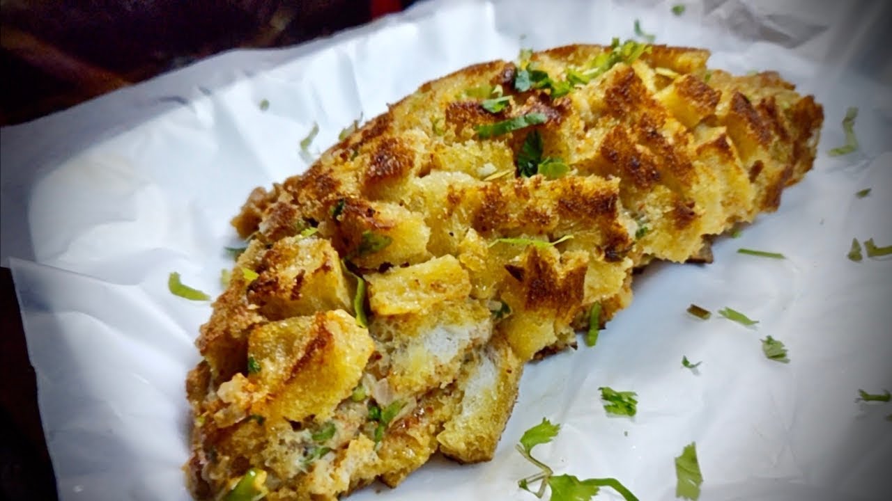 JUMBO EGG PARATHA | Anda Bread Paratha | Indian Street Food | Aamchi Mumbai
