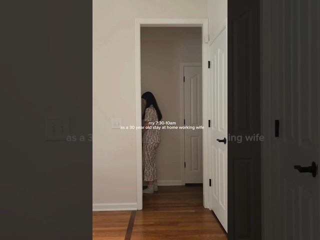 Day in the life of a 30 year WFH wife