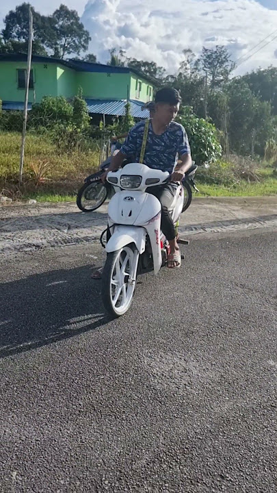 broom²..4 stroke jadi 2 stroke..mr1 kriss 100