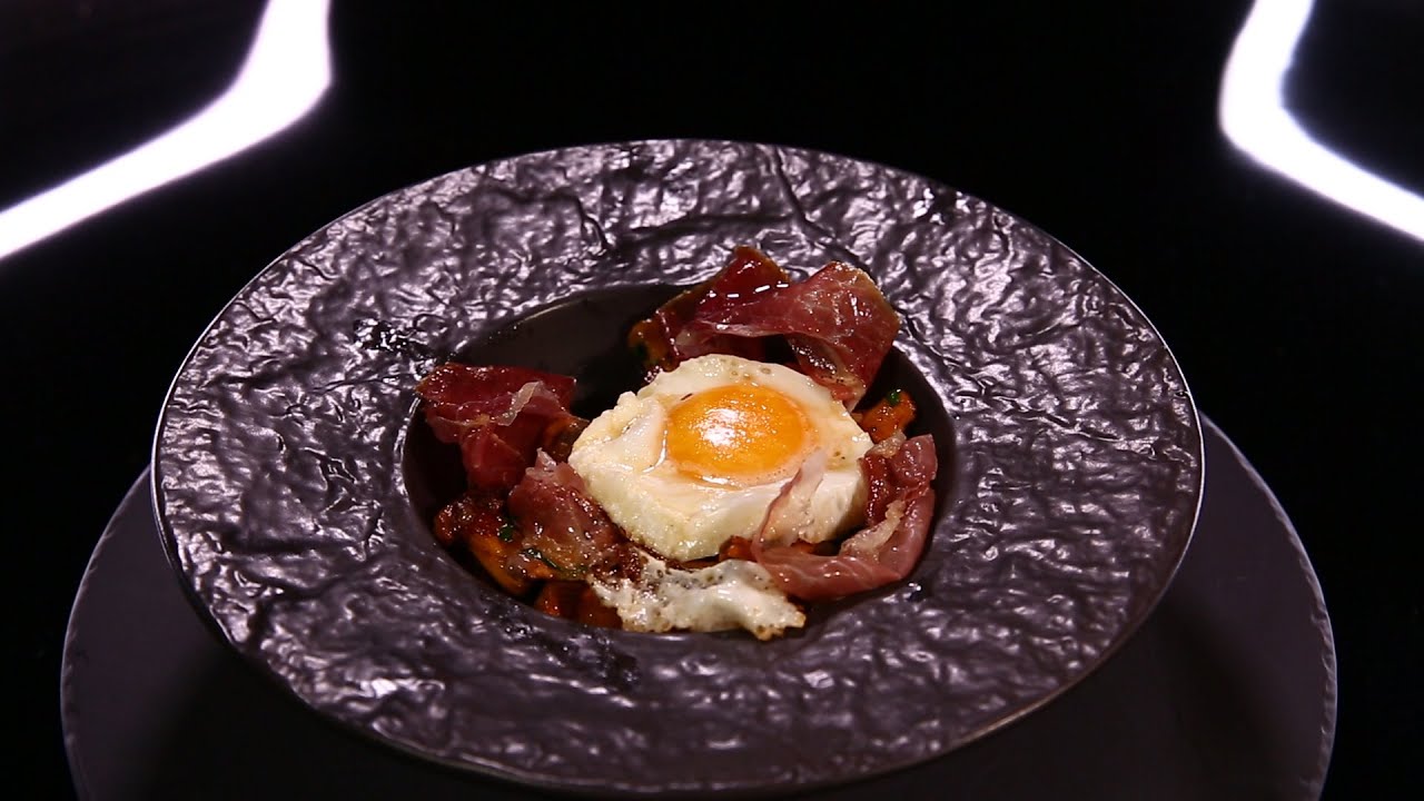 Poêlée de girolles et œuf au plat par Bruno Doucet (