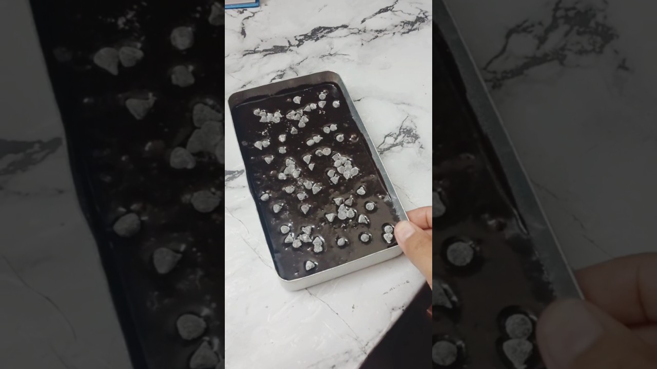 💥 Eggless Brownie & plum cake 👉 order dispatched 🫰