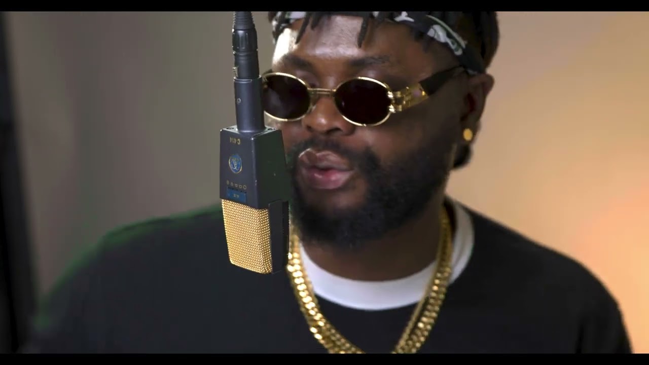 Terror-D - Looking At You