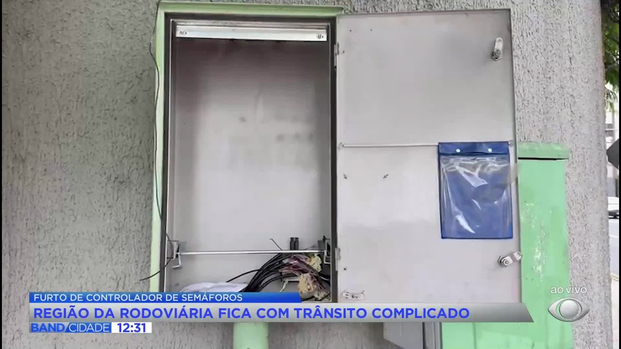 Furtos de fios e controladores causam transtornos em Curitiba