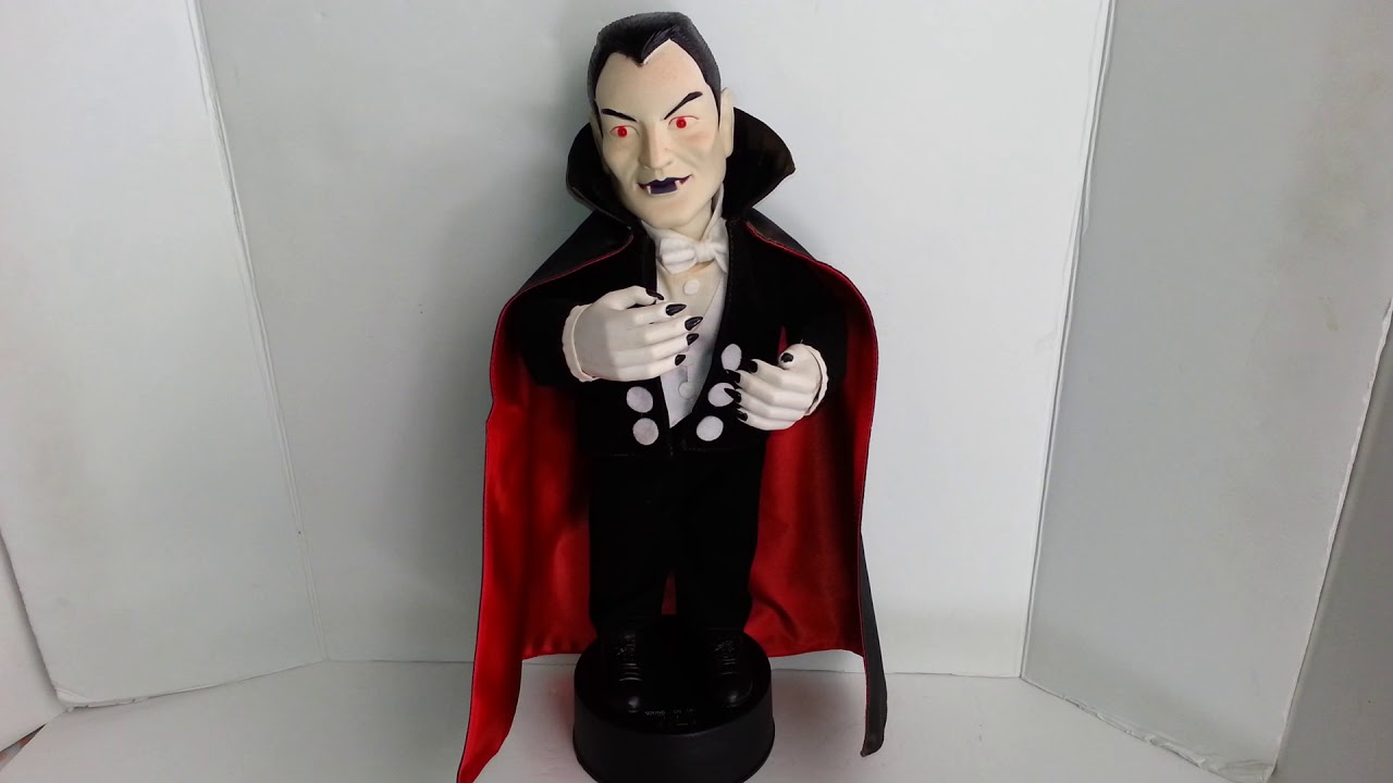 Vintage 1992 Telco Universal Monsters DRACULA Motionette Display Figure ...