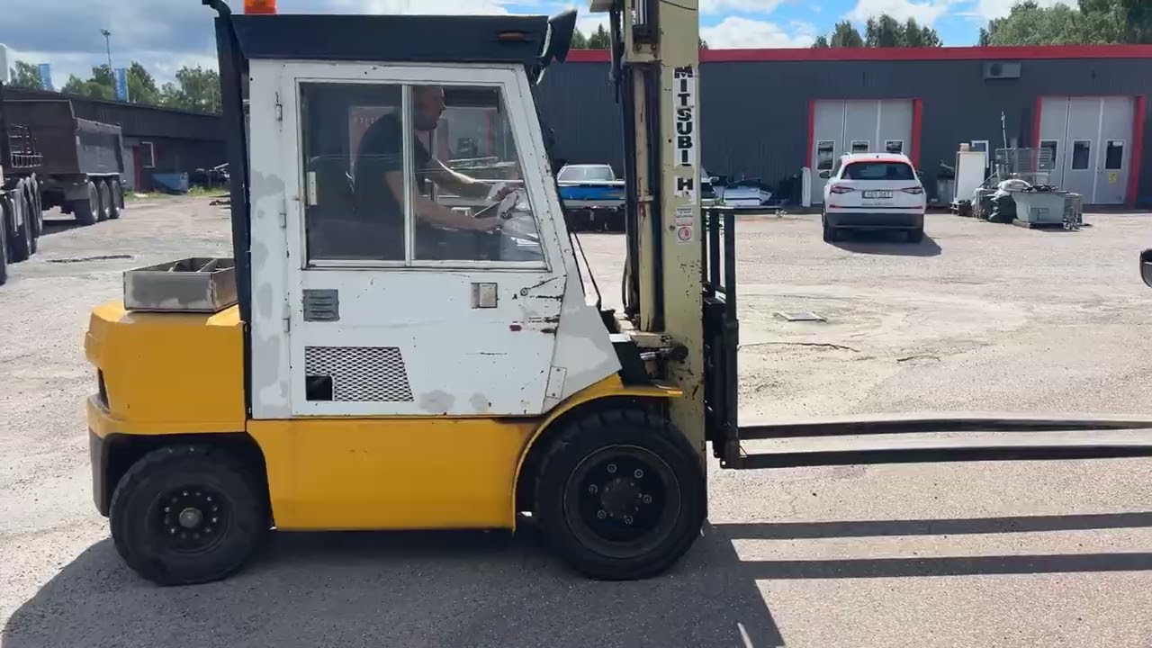 Gaffeltruck Mitsubishi FD-30