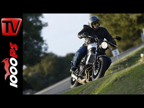 2016 Yamaha XSR 700 Test | Action, Fazit