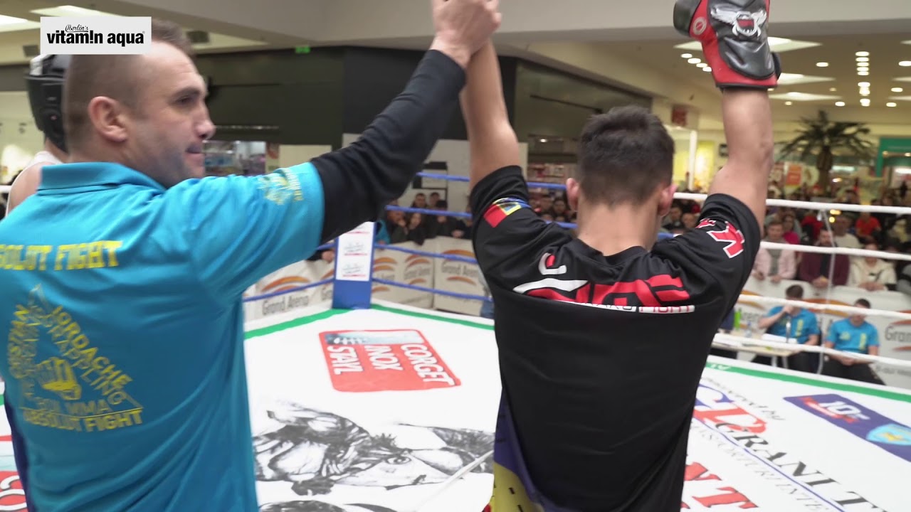Echipa Alex Moraru Fight prezenta la o competiție de verificare.