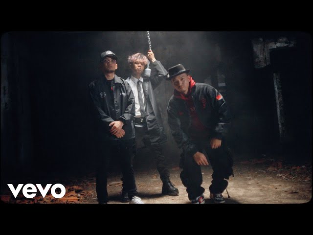 Luca Sickta, Kmy Kmo, Yonnyboii - PERLU (Official Music Video) class=