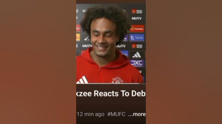 Zirkzee first debut goal