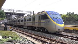 2214次與2163次區間車在大林車站交會 20210728