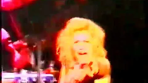 Kim Wilde - Real Wild Child (Wild One) - Live, 1994 - Paris "La Cigale" - Video