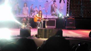 20111012 中興大學迎新演唱會 陳綺貞-下個星期去英國