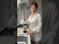 熟女と一緒にモーニングコーヒーはいかが？