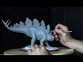 Sculpting Stegosaurus / Лепка стегозавра