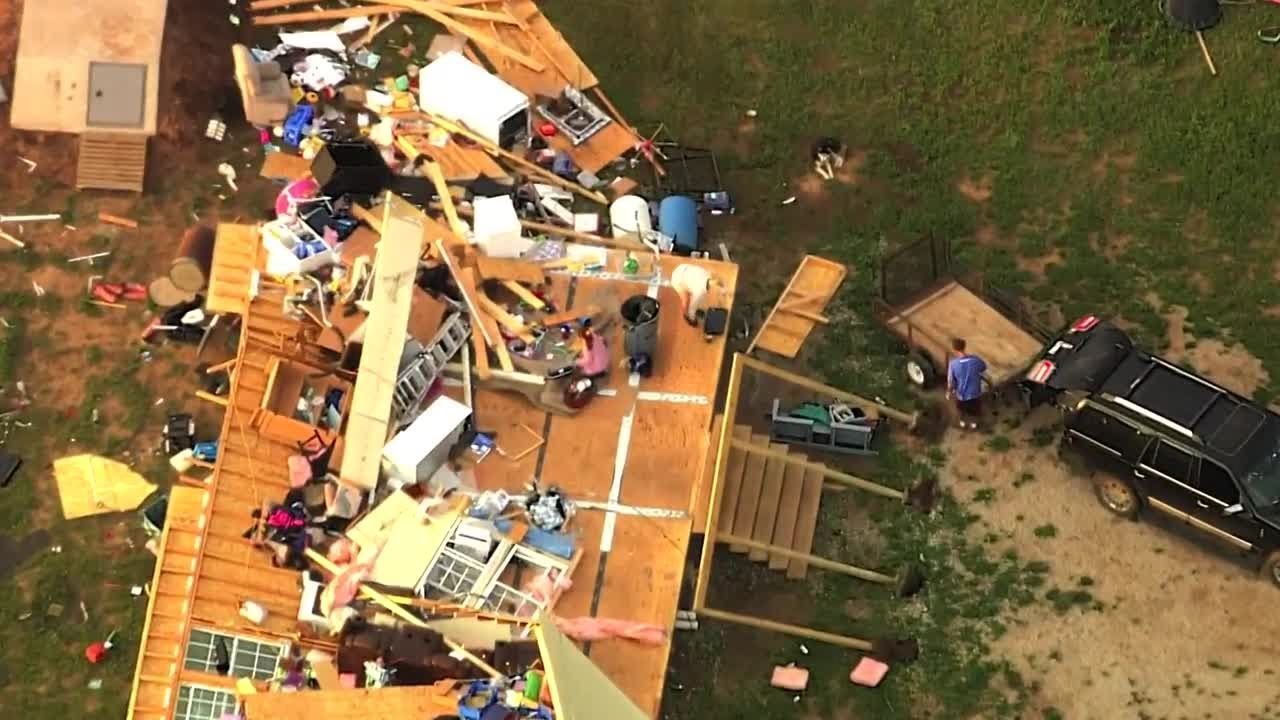 Family picking up pieces after storms damage home near Union City - YouTube
