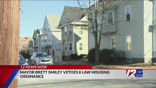 Smiley vetoes ‘8-Law’ tax break ordinance