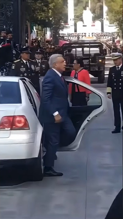 Miren lo qué hace el presidente 🥹 #amlo