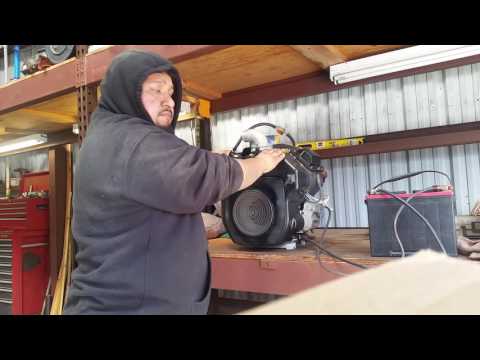 Video: Lub cav Kohler 23 hp roj npaum li cas?