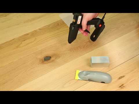 Video: Hoe vul je een houten vloer?
