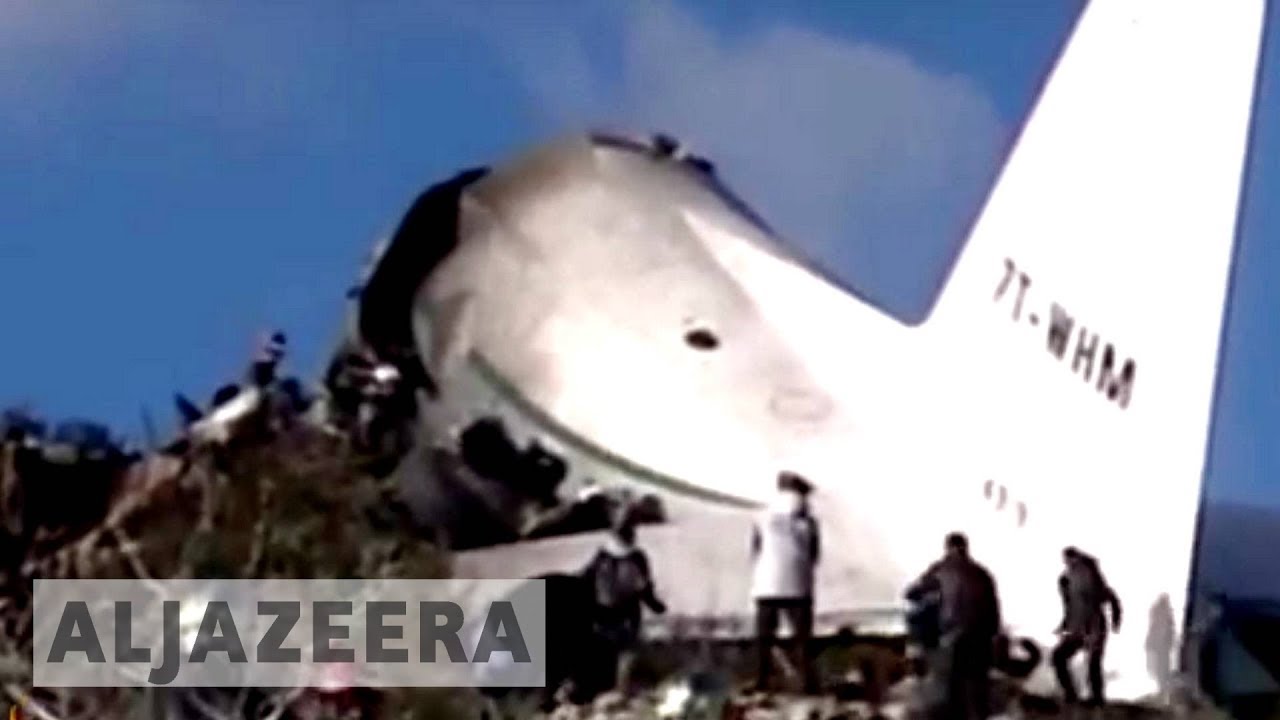 مقتل العشرات في حادث تحطم طائرة تابعة للجيش الجزائري