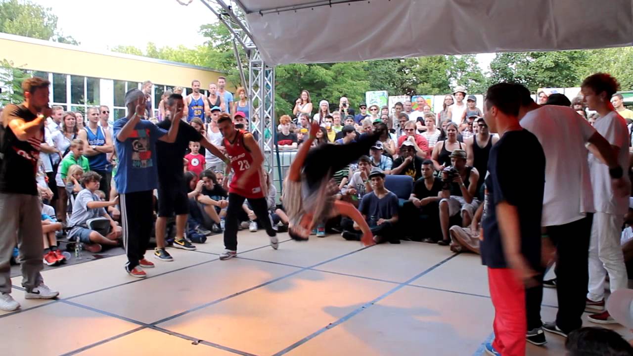 KNEF CREW (ITA) VS NEXT ONE TO KILL (MUN) @ PLATTENSPIELER 2012